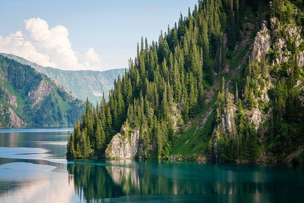 Горы Киргизии Сары Челек