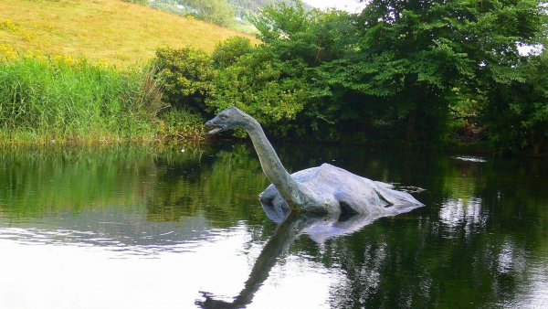 Шотландия Лохнесское озеро