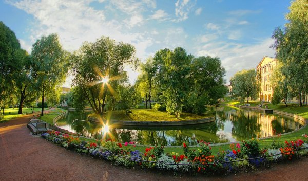 Сад дворца Юсуповых