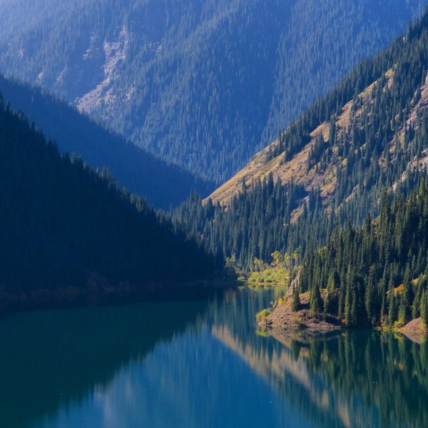 Кольсайские озера Казахстана