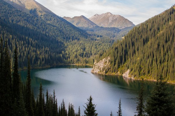 Кольсайские озера Казахстана