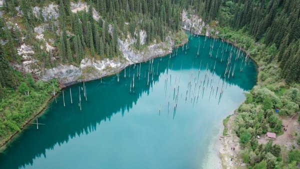 Озеро Кольсай Казахстан