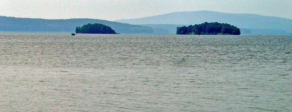 Озеро Исетское острова Среднеуральск