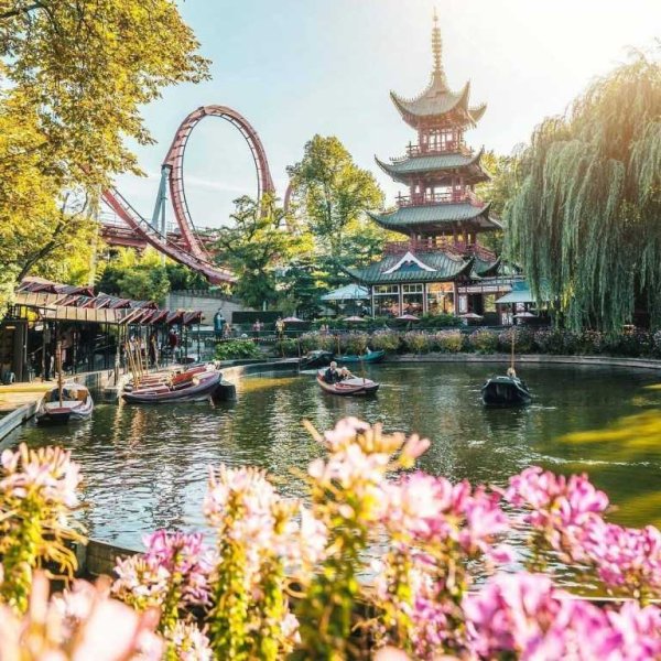 Парк аттракционов Тиволи Дания