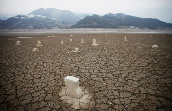 Высушенное озеро