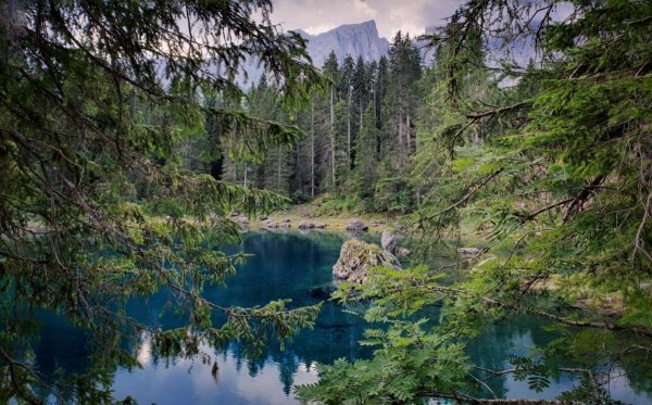 Колдовское озеро