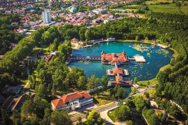 Озеро Хевиз Венгрия