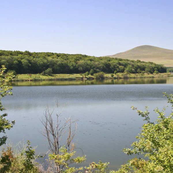 Тамбуканское озеро Пятигорск