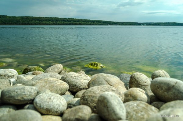 Озеро Тамбукан