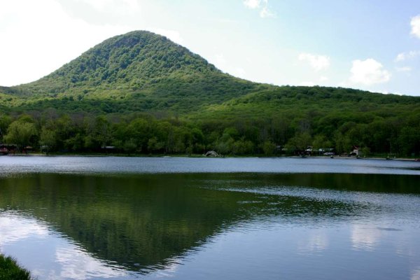 Озеро Тамбукан Пятигорск