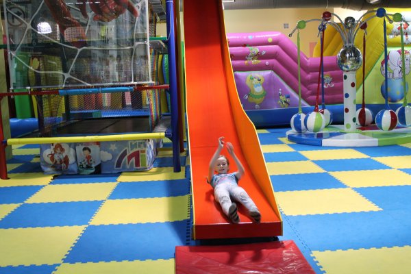 Сити Молл Белгород детская комната Мадагаскар