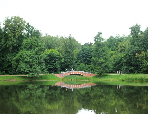 Лесопарк Кузьминки-Люблино