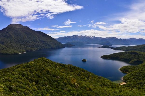 Фьордленд национальный парк глубокое озеро