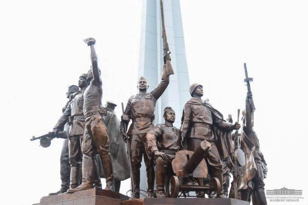 Парк Победы и музей в Ташкенте