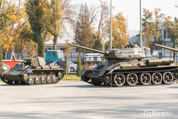 Новый парк Победы в Ташкенте, танк