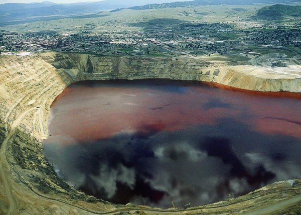 Радиоактивное озеро в Челябинске