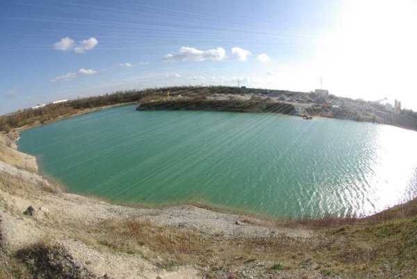Радиоактивное озеро Карачай