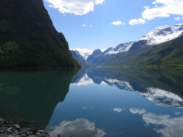 Озеро Фемунн в Норвегии