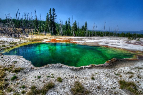 Йеллоустонский парк озеро Йеллоустон