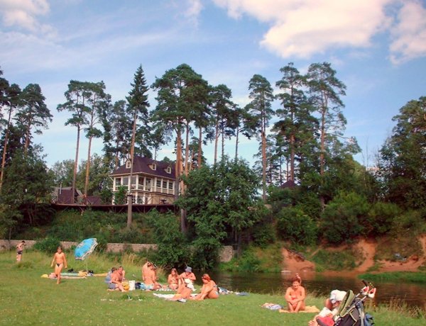 Кратовское озеро пляж