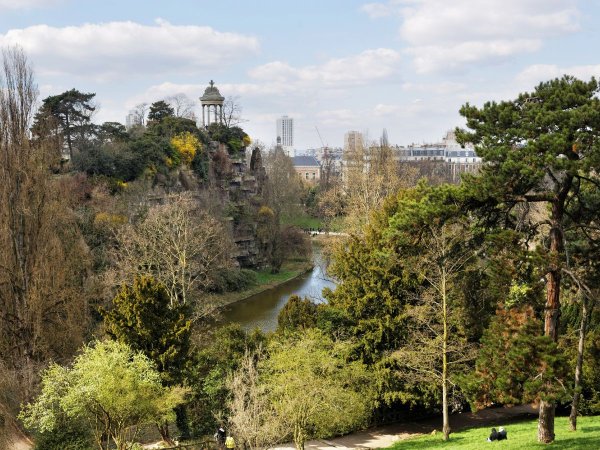 Парк БЮТ-Шомон (Париж, Франция)