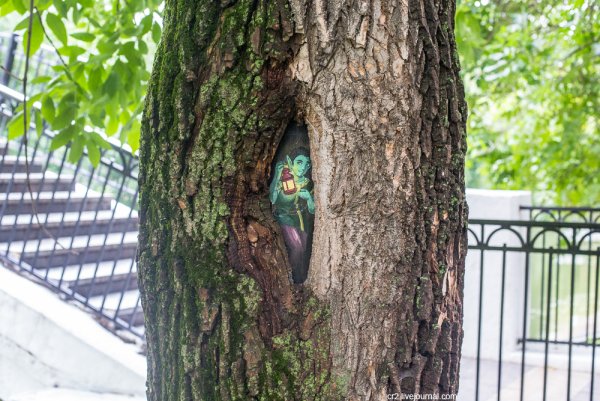 Парк красная Пресня и художница