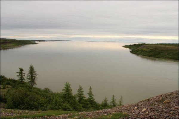 Озеро Пясино