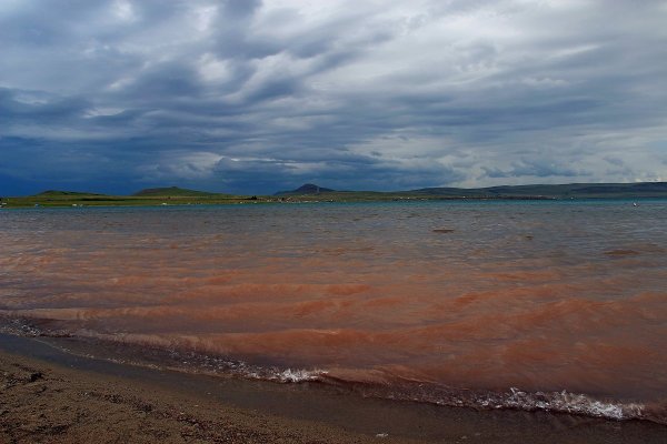 Шторм на озере беле