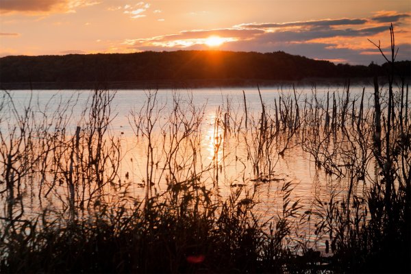 Озеро Тамбукан