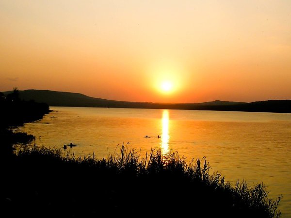 Озеро большой Тамбукан