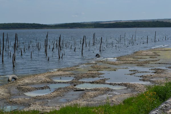 Озеро Тамбукан