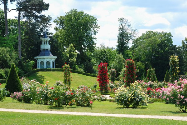 Парк Багатель в Париже