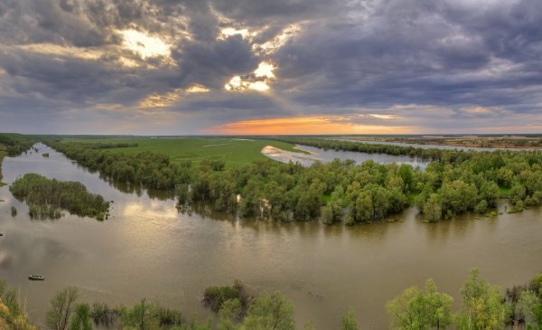 Прииртышский река Иртыш