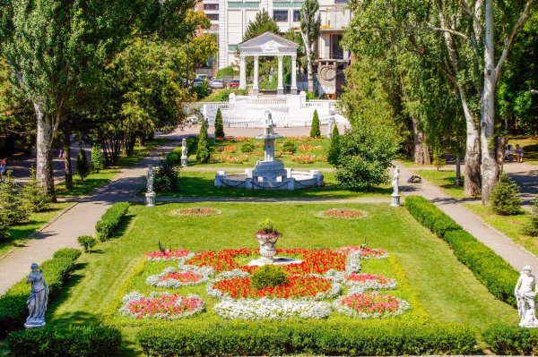 Ротона в парке Горького Ростов на Дону