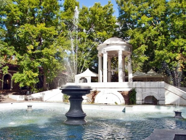 Ротона в парке Горького Ростов на Дону