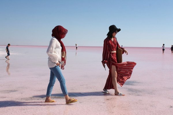 Соленое озеро туз