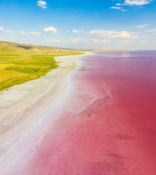 Соленое озеро туз