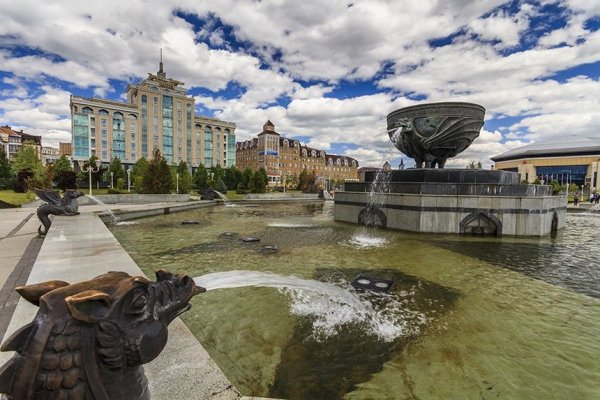 Зилант Казань парк тысячелетия