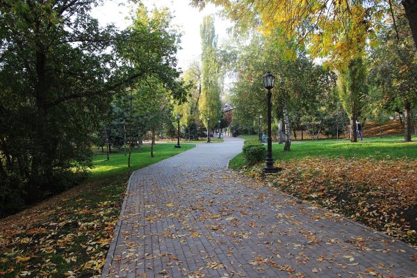 Парк Салавата Юлаева осенью