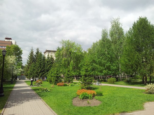 Первомайский сквер Новосибирск