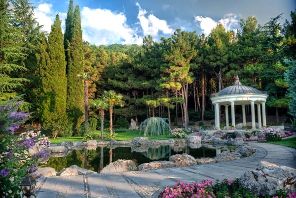 Ялта Партенит парк Айвазовского