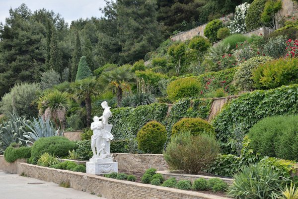 Парк Айвазовское Партенит