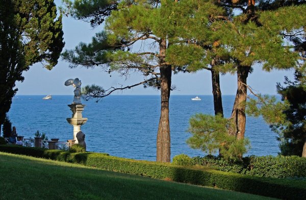 Феодосия парк Айвазовского