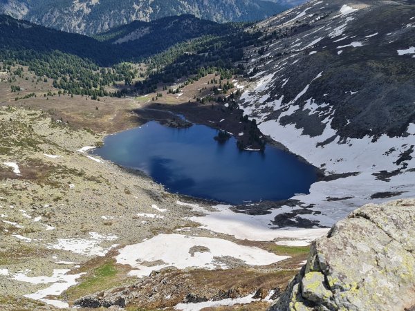 Озеро Манас горный