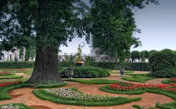 Петергоф сад Екатерины