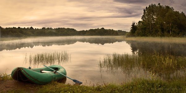 Резиновая ДРЛКА на озере