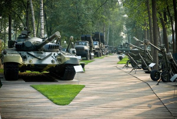 Архангельское музей техники Вадима Задорожного