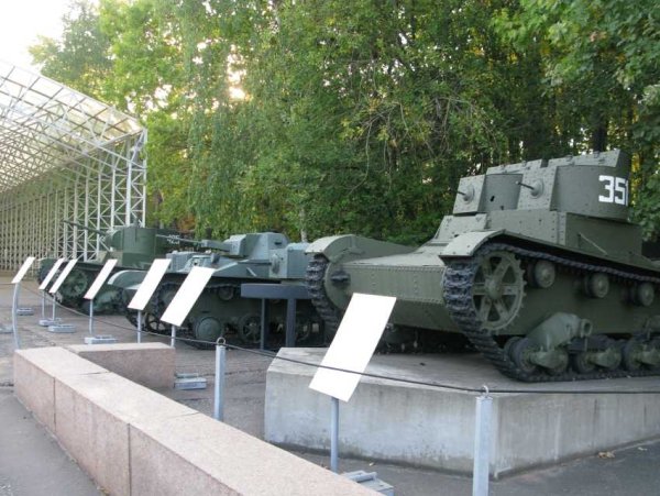Музей военной техники в Москве на Поклонной горе