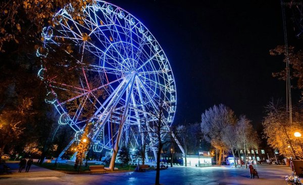 Парк Октябрьской революции Ростов