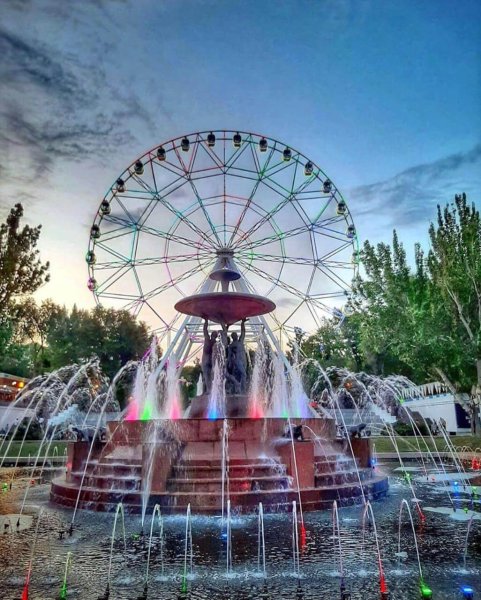 Колесо обозрения Ростов на Дону